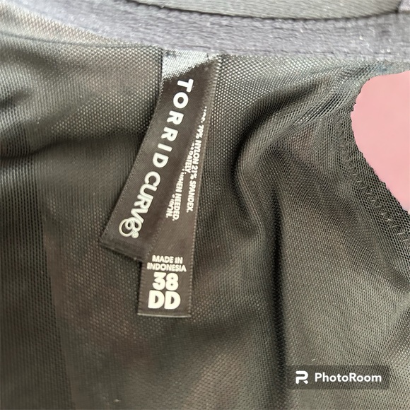 Torrid Bra- like new worn once - Picture 5 of 5